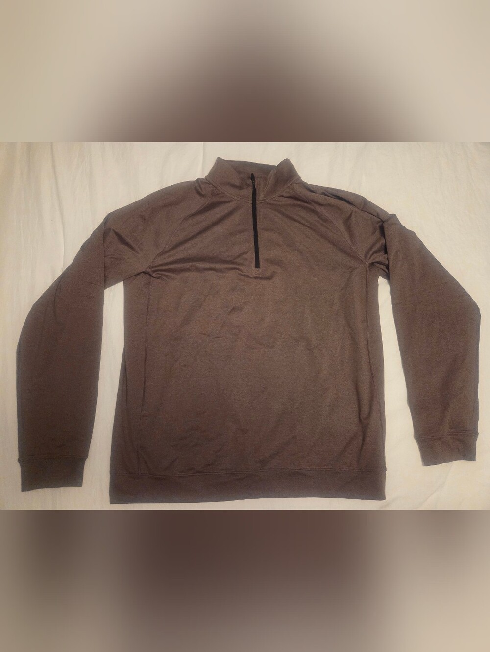 Brady Brand 1/4 Zip Size L . NWT